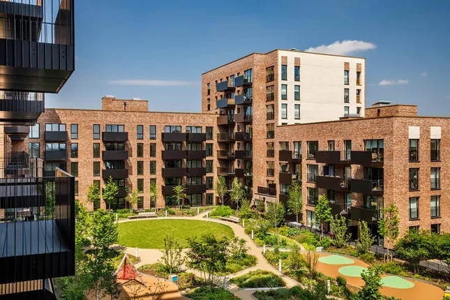 Taylor Wimpey - Coronation Square