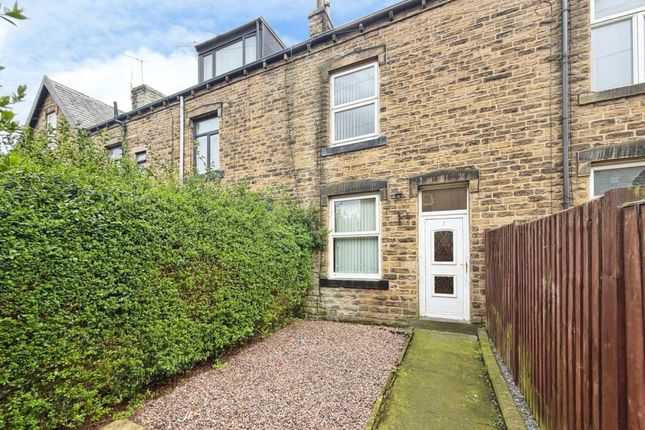 3-bed house on 7, Nashville Terrace, Keighley, £100,000