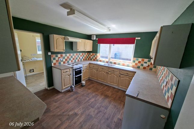 Carlton Drive, Aldbrough photo 5