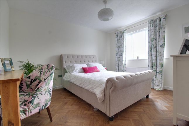 Town house for sale in Cowdery Heights, Old Basing, Basingstoke, Hampshire