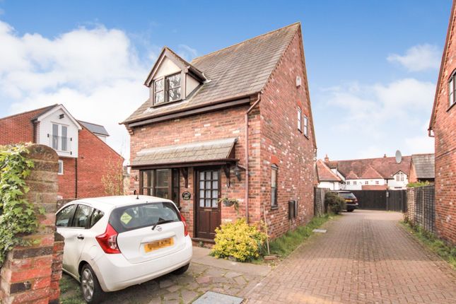 Thumbnail Detached house to rent in Crown Street, Redbourn, Redbourn
