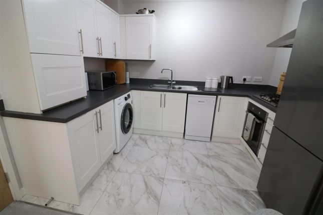 Flat for sale in Foots Cray High Street, Sidcup