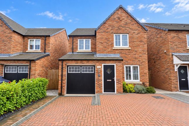 3-bed detached on Lee Croft, Pocklington, £320,000