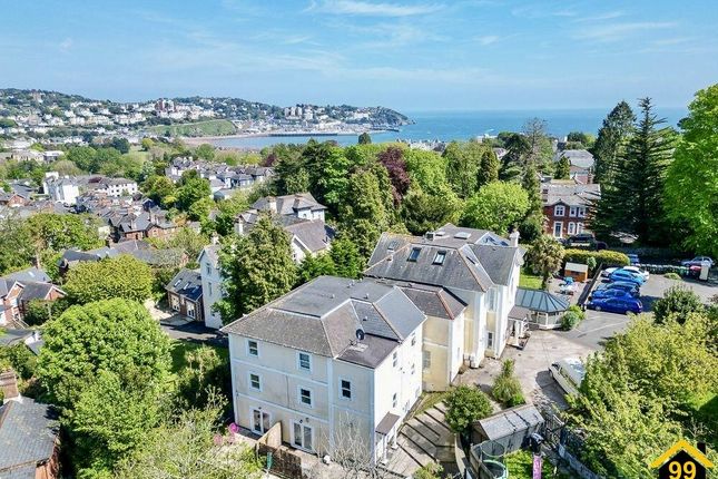 7, White Gables, Torquay photo 2