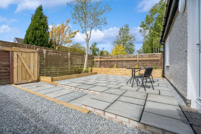 7 Buccleuch Court, Dunblane photo 3