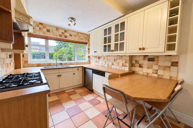127 Davenport Road, Leicester photo 4