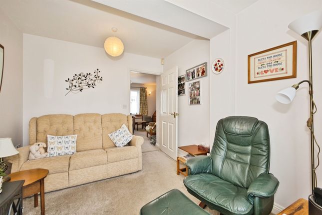 4, Bryant's Row, Crewkerne photo 4