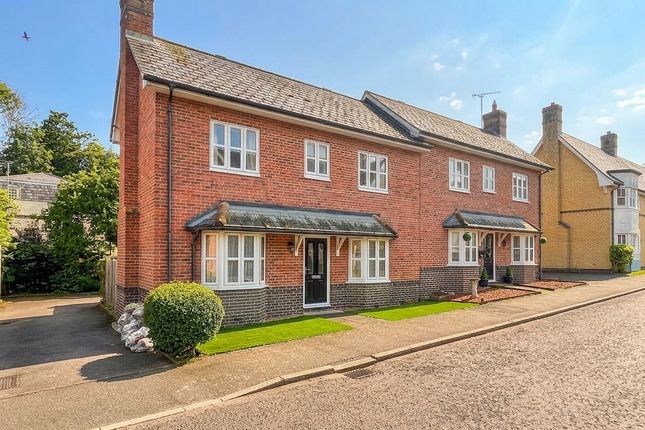 2-bed semi-detached on Kings Acre, Colchester, £310,000