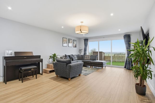 2, Boquhapple Mains, Thornhill, FK8 photo 2