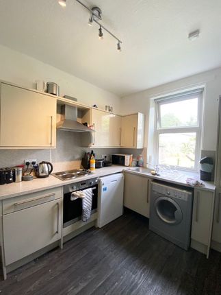 Flat to rent in Morgan Place, City Centre, Dundee