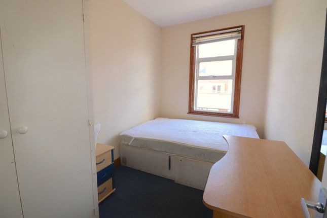 Shared accommodation to rent in Hurst Street, Oxford