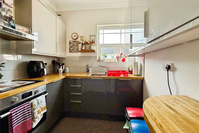 6, Bay View Court, Northam photo 4