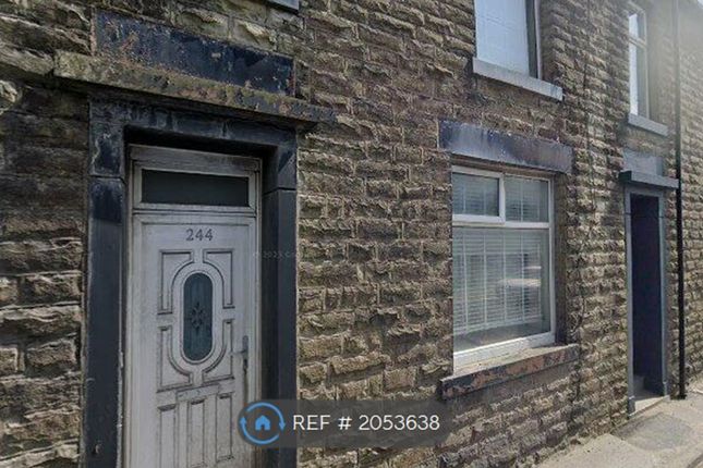 Terraced house to rent in Market Street, Whitworth, Rochdale