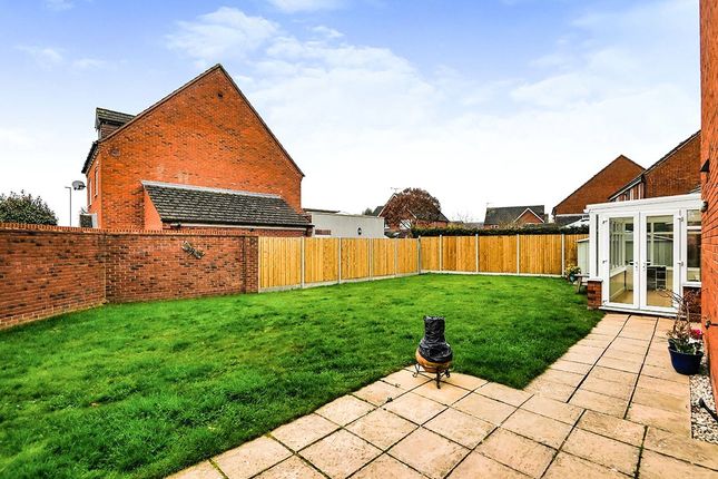 Detached house for sale in Pinfold Close, Hinckley, Leicestershire