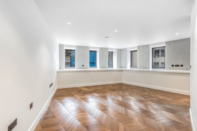 Thumbnail Flat to rent in Hexagon Apartments, Covent Garden
