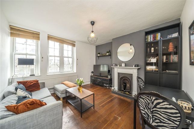 2-bed flat on 55 Stanton House, Thames Street, London, £325,000