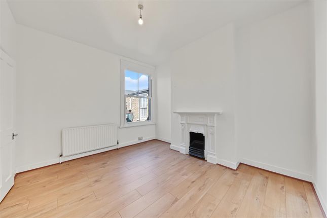 236, Elmhurst Mansions, Elmhurst Street, London photo 5