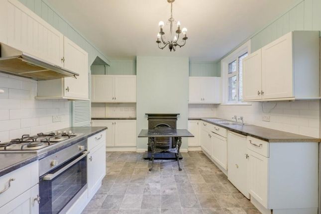71 Leahurst Road, London photo 4