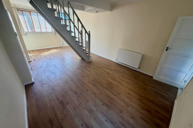 15, Collis Street, Rochester photo 5