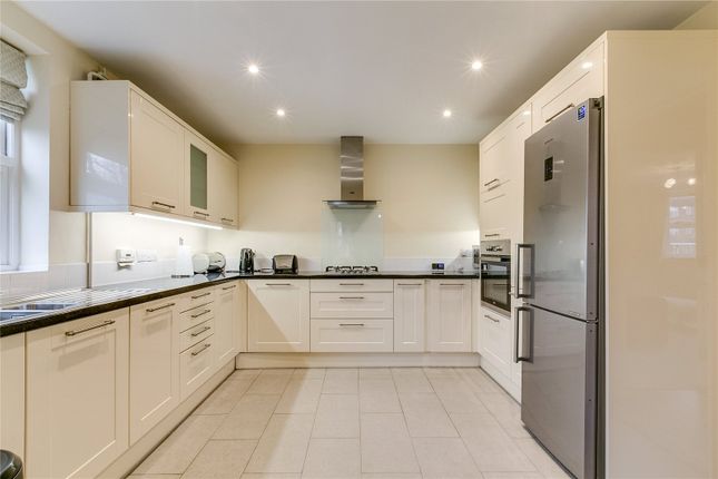 Flat 6, 23, Nightingale Lane, London photo 2