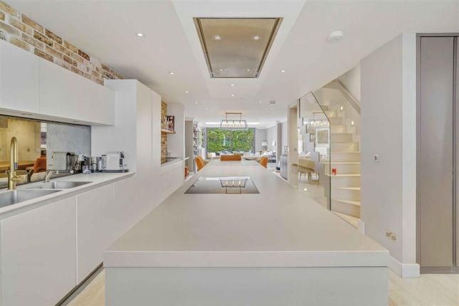 38, St. Dionis Road, London photo 4