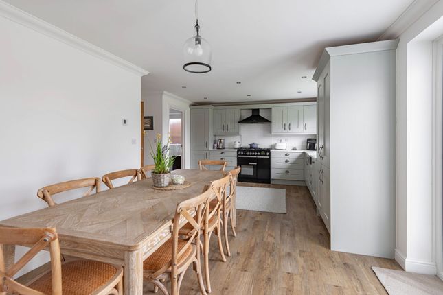 3 Stephen George Way, Lowestoft photo 4