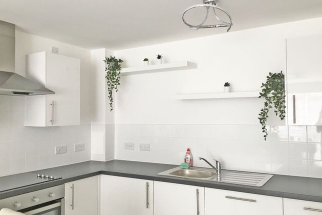 Flat 28 Plough House, Bedford photo 4
