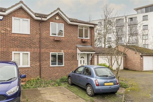 Thumbnail Semi-detached house to rent in Crosslet Vale, London
