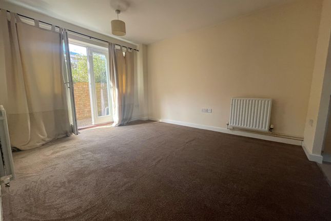 3, Maidensfield, WELWYN GARDEN CITY photo 2