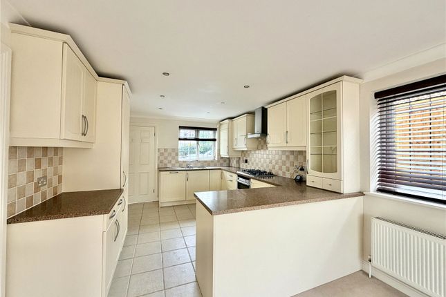 39, Stanley Road, Hampshire photo 4