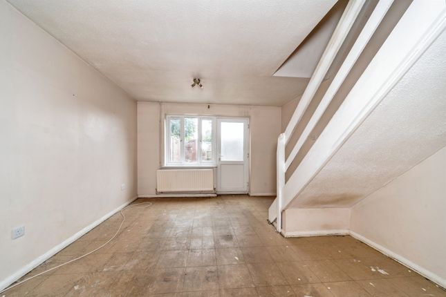 30, Normandy Close, Bedford photo 4