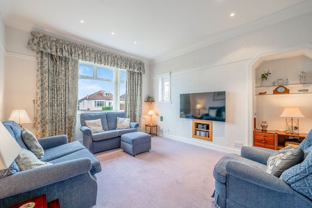 28 Braehead Avenue, Glasgow photo 4