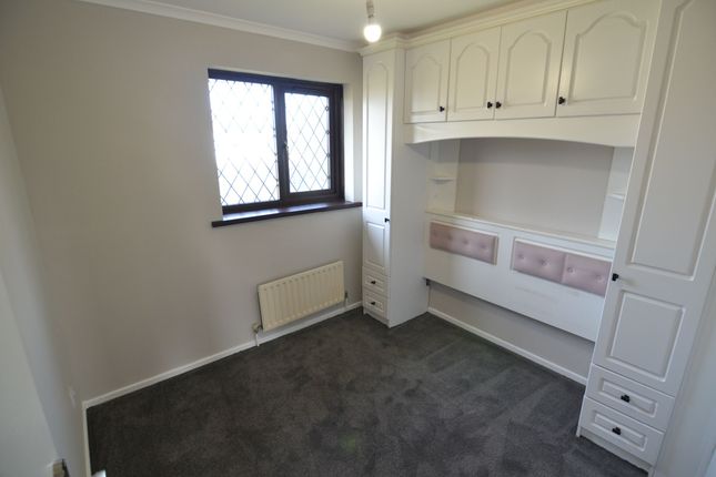 Detached house to rent in Hambrook Close, Wolverhampton