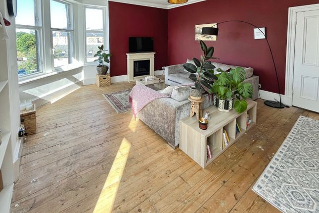 M/r, 1, Moss Road, Kilmacolm photo 3