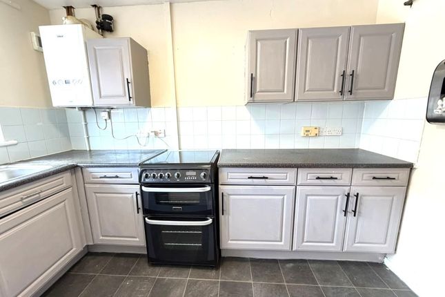 1 Bristol Close, Blackburn photo 5