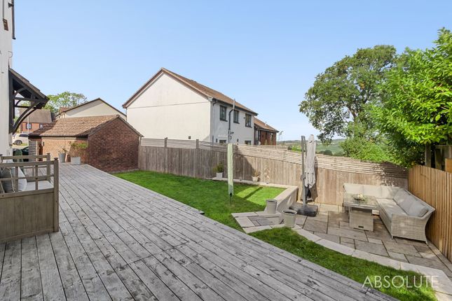 37 Hameldown Close, Torquay photo 4