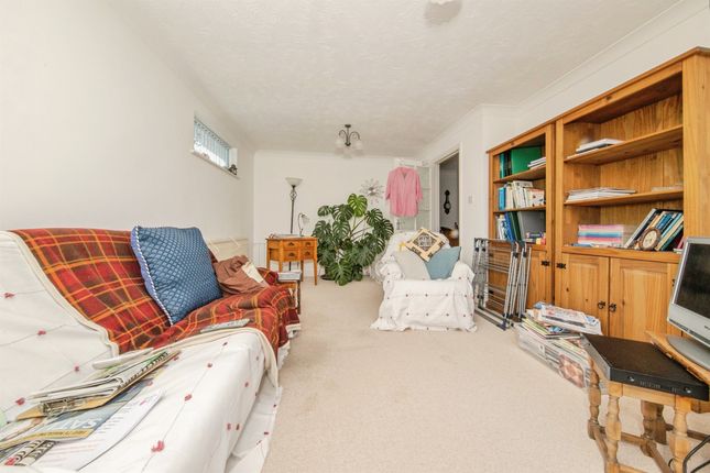12, Partridge Close, Harwich photo 4