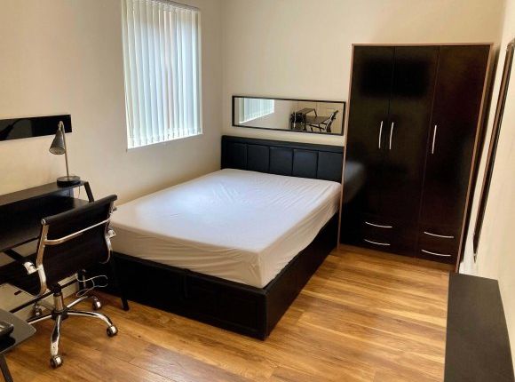 Bedroom 2A - Ensuite.Jpg