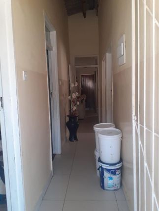 Apartment for sale in Mbizo 9 Extension, Kwekwe, Zimbabwe