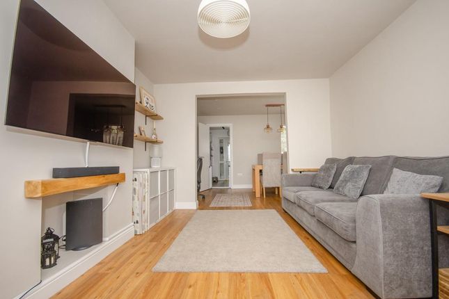 34, Fairlyn Drive, Bristol photo 2
