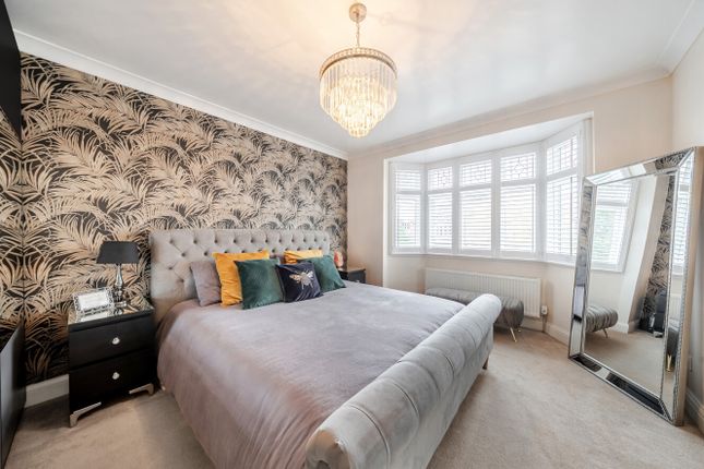 63, Buckleigh Avenue, London photo 4