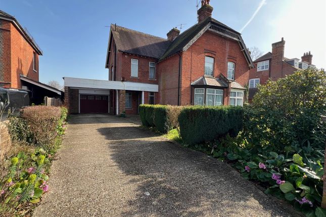 4-bed house on 45, Cliddesden Road, Basingstoke, £650,000