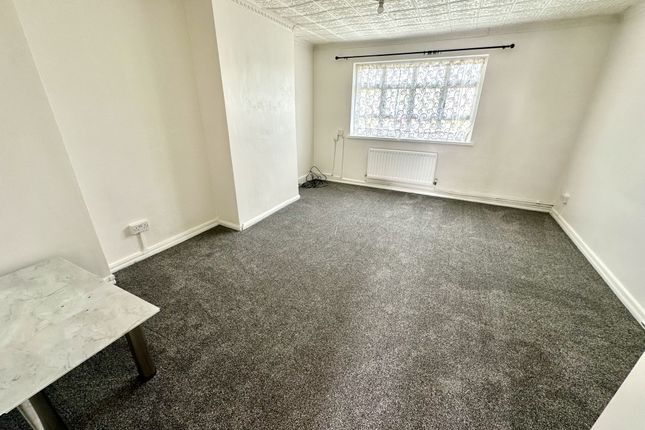 Thumbnail Flat to rent in Down Way, Northolt, Greater London