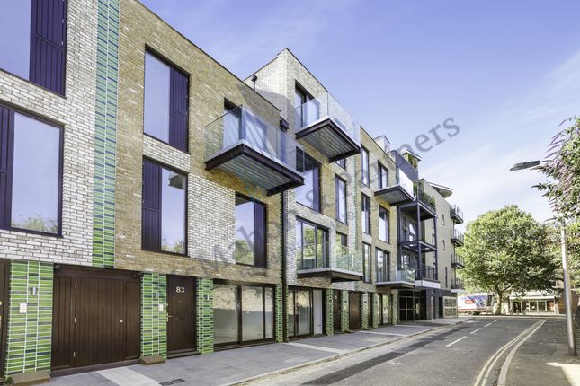 Thumbnail Property for sale in County Street, London