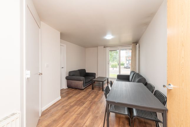 Flat 1, 7, East Pilton Farm Crescent, Edinburgh photo 4