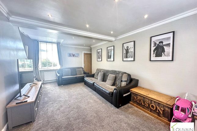 61 Charles Street, Rhymney photo 2