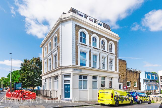 Thumbnail Property for sale in Wandsworth Road, London