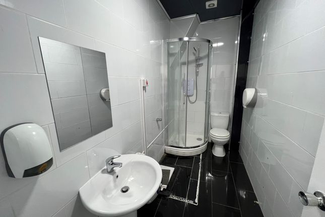 First Floor Flat, 97a, Johnston Street, Blackburn photo 5