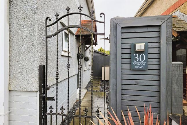 30, School Road, Llanelli photo 2