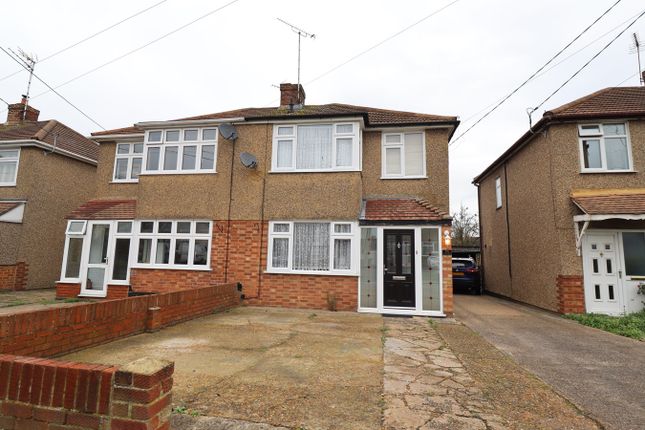 Thumbnail Semi-detached house to rent in Grove Road, Rayleigh